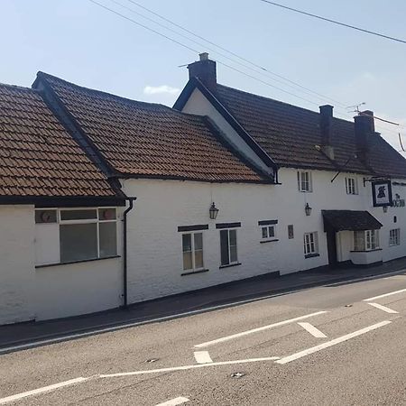 The Dog Inn Old Sodbury Zewnętrze zdjęcie